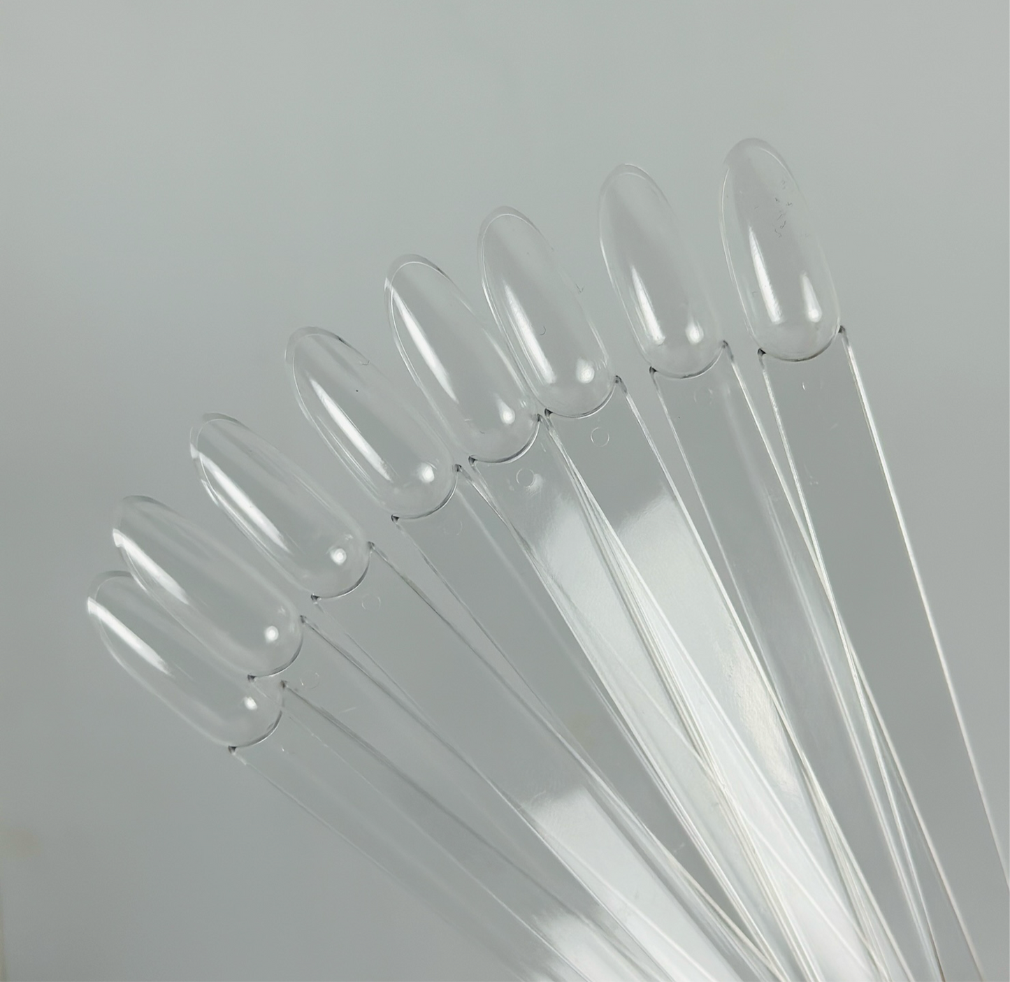 מניפת טיפסים צורת שקד