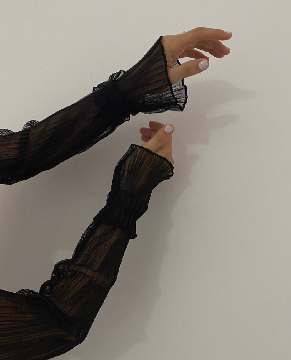 שרוולונים שחורים לצילום